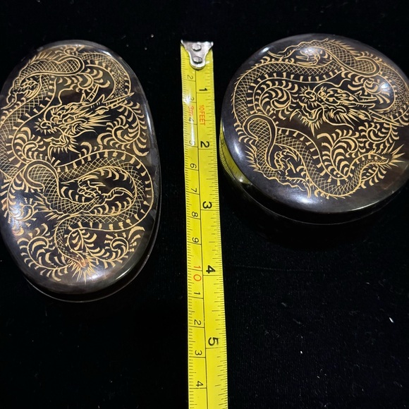 Set of Two Vintage Faux Tortoiseshell Dragon Snuff or Trinket Boxes - Picture 6 of 10